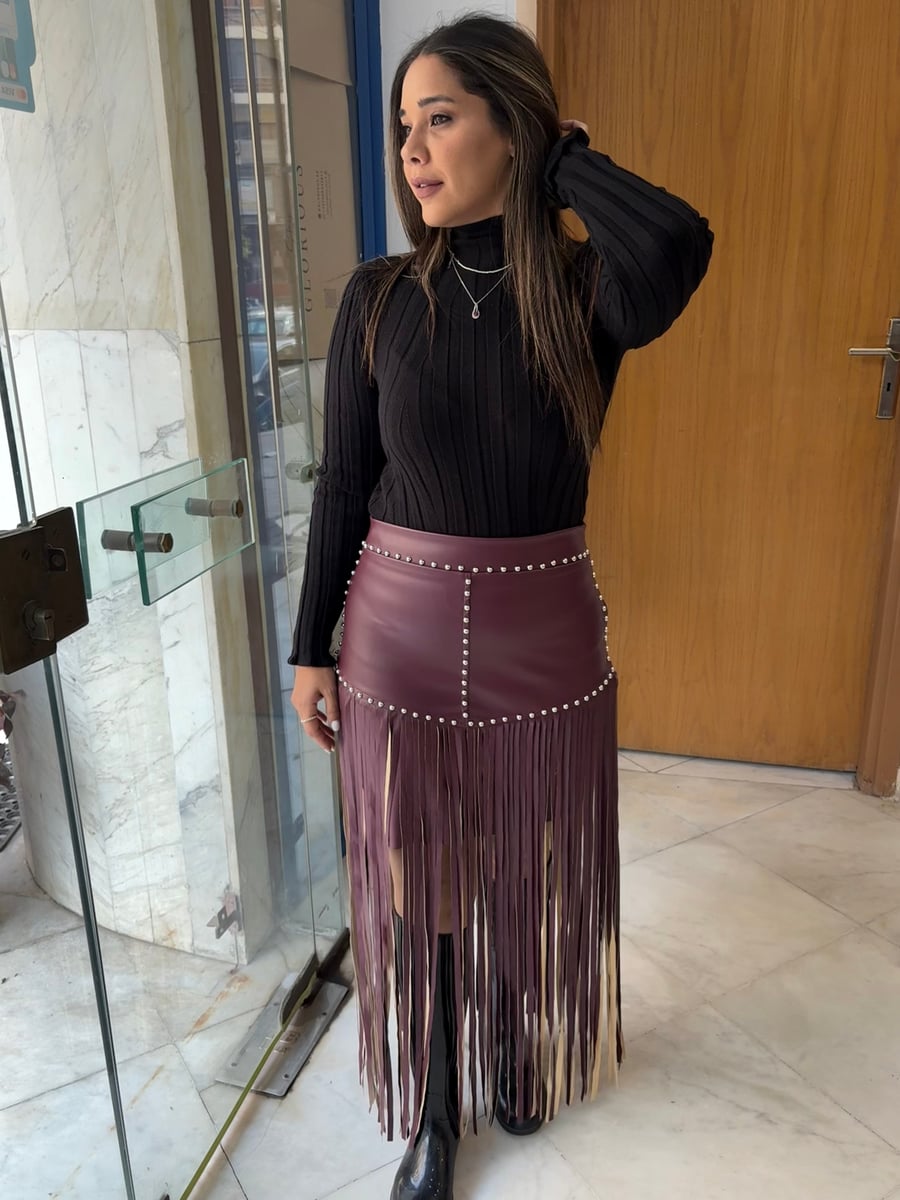 Leather skirt - Image 2