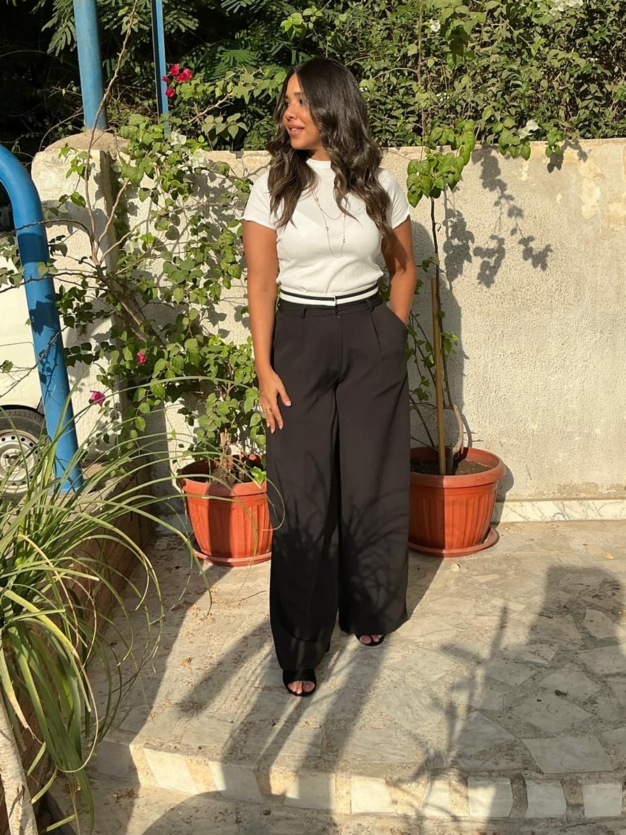 Pants with white band