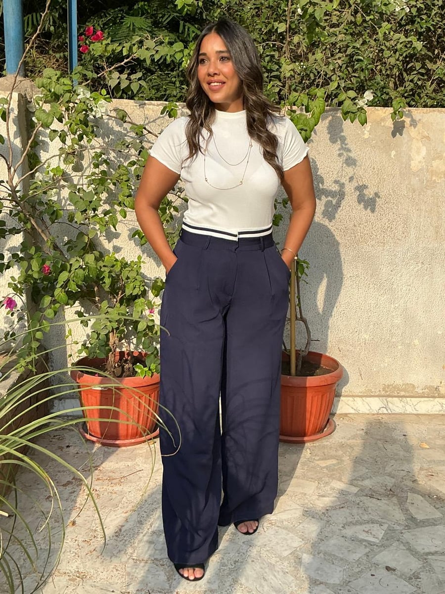 Pants with white band