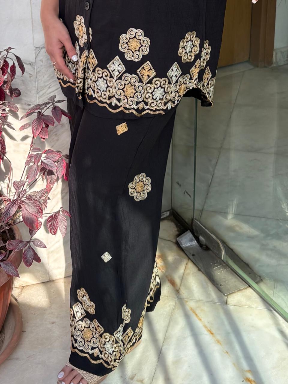 Embroidery set - Image 3